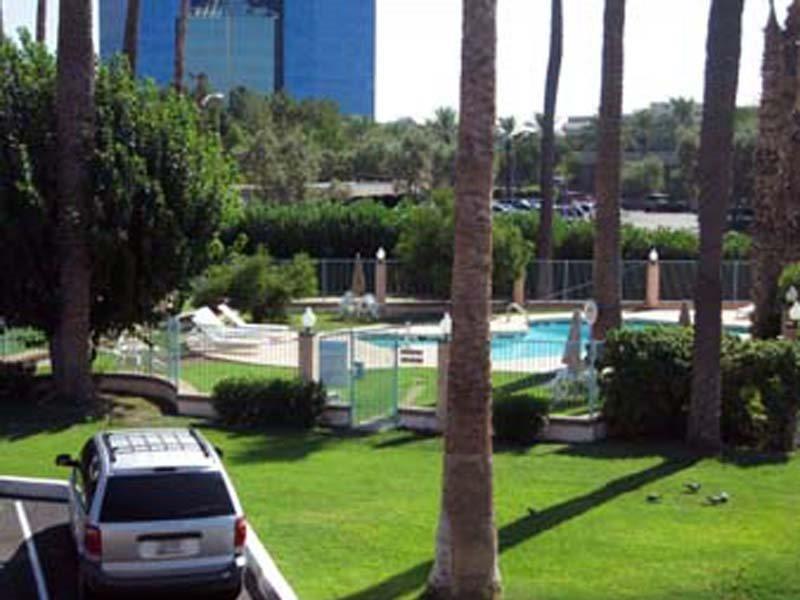 ฮาวเวิร์ด จอห์นสัน บาย วินด์แฮม ฟินิกซ์ แอร์พอร์ต/ดาวน์ทาวน์แอเรีย Hotel ฟีนิกซ์ สิ่งอำนวยความสะดวก รูปภาพ
