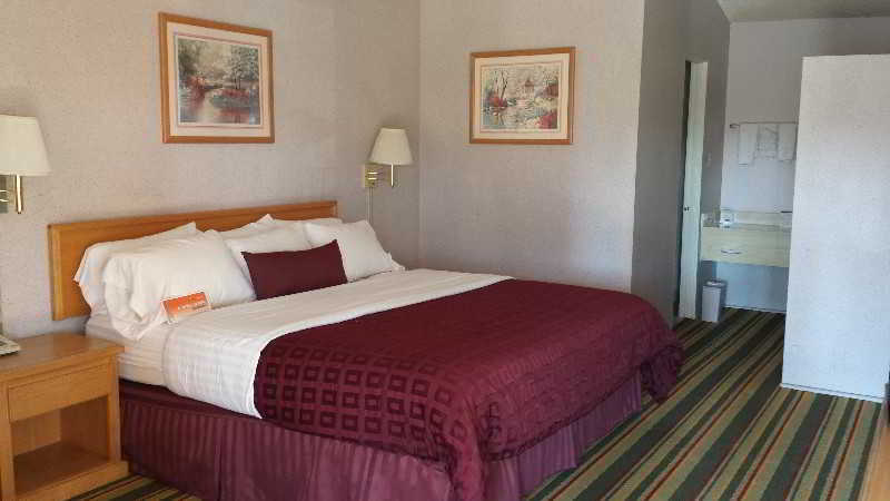 ฮาวเวิร์ด จอห์นสัน บาย วินด์แฮม ฟินิกซ์ แอร์พอร์ต/ดาวน์ทาวน์แอเรีย Hotel ฟีนิกซ์ ภายนอก รูปภาพ